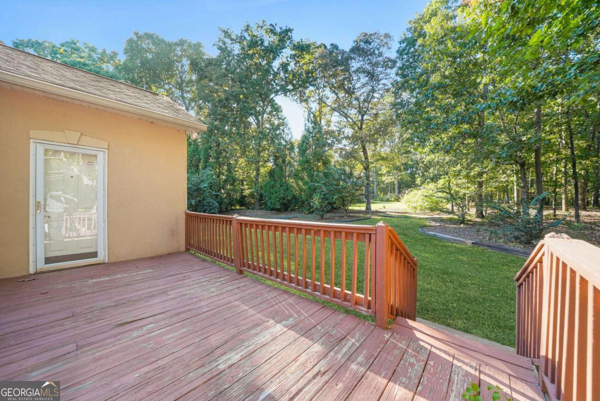 226 Long Island Drive