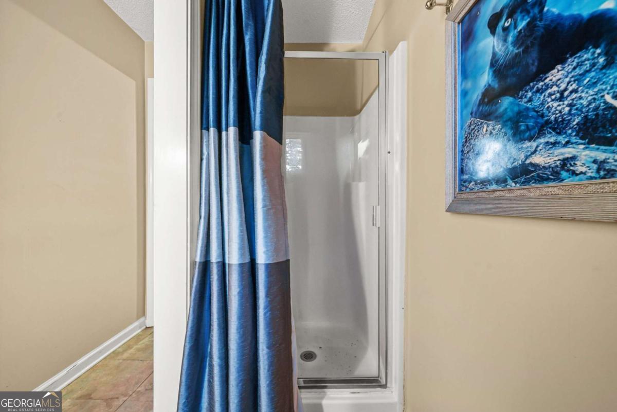 226 Long Island Drive