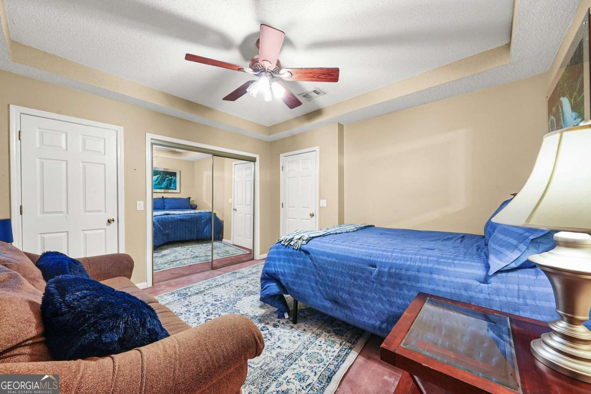 226 Long Island Drive