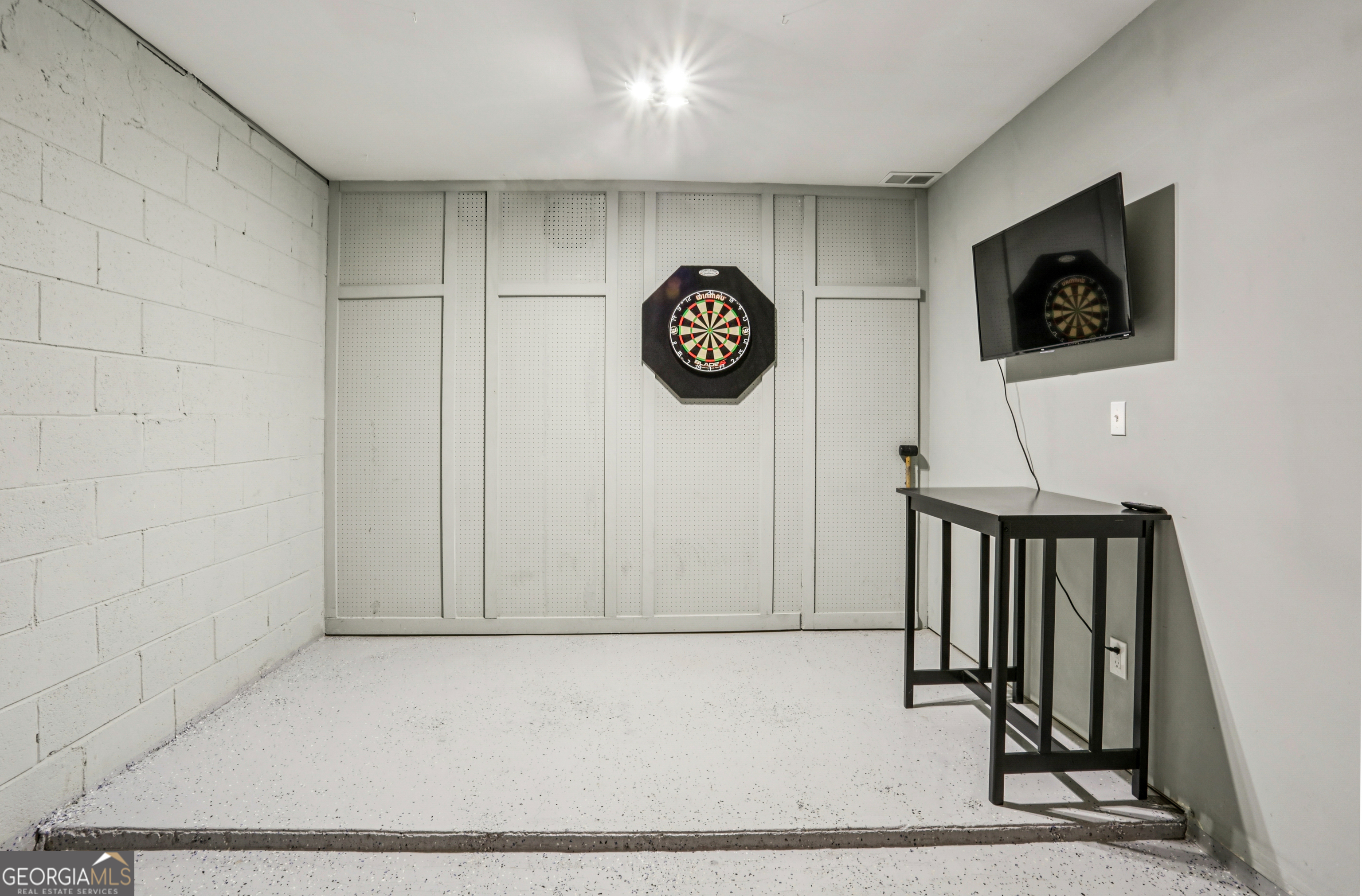 3064 Balearic Drive SE