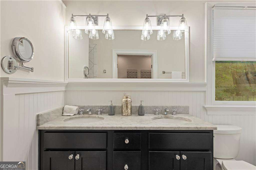 826 Kirkwood Avenue SE