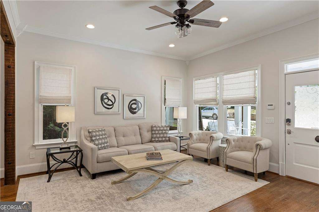 826 Kirkwood Avenue SE