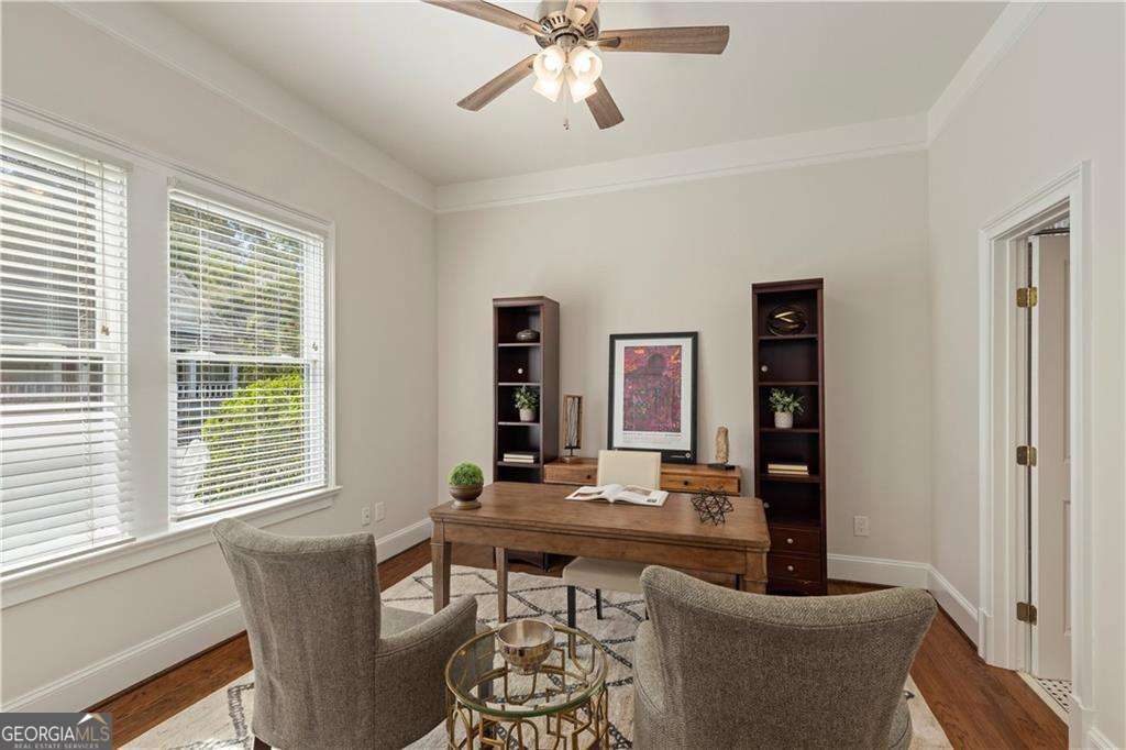 826 Kirkwood Avenue SE