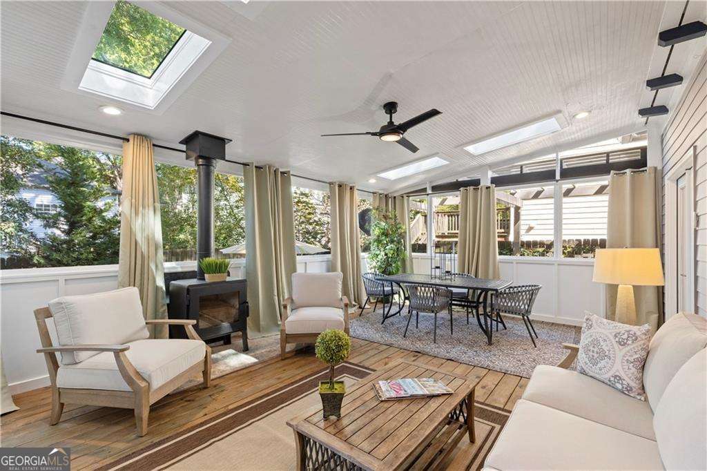 826 Kirkwood Avenue SE