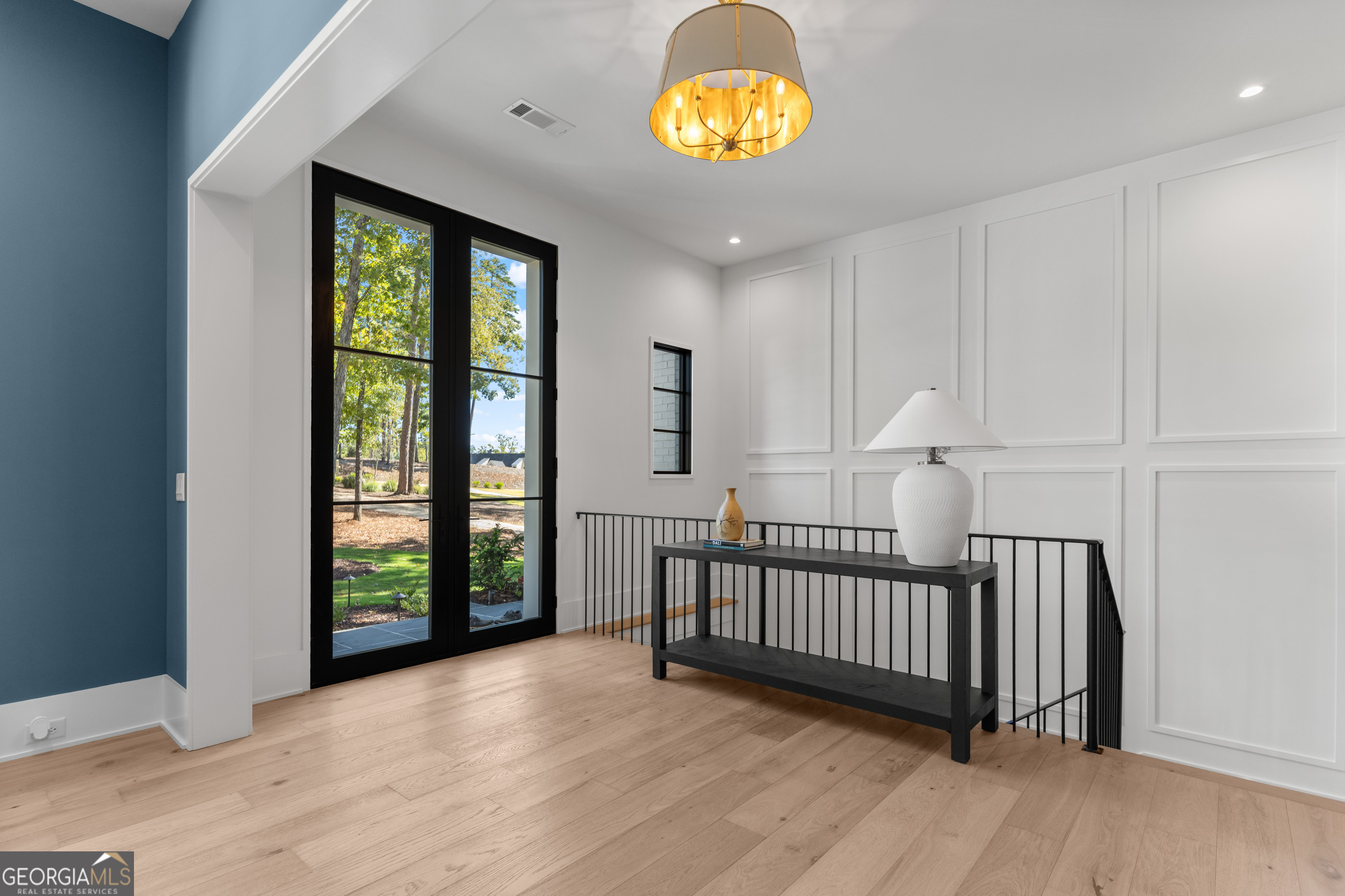 1091 High Bluff Lane