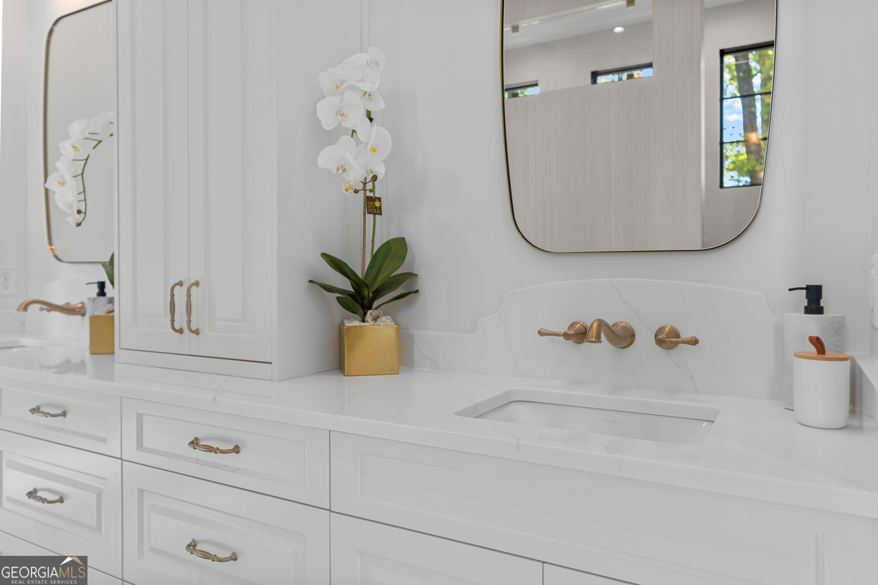 1091 High Bluff Lane