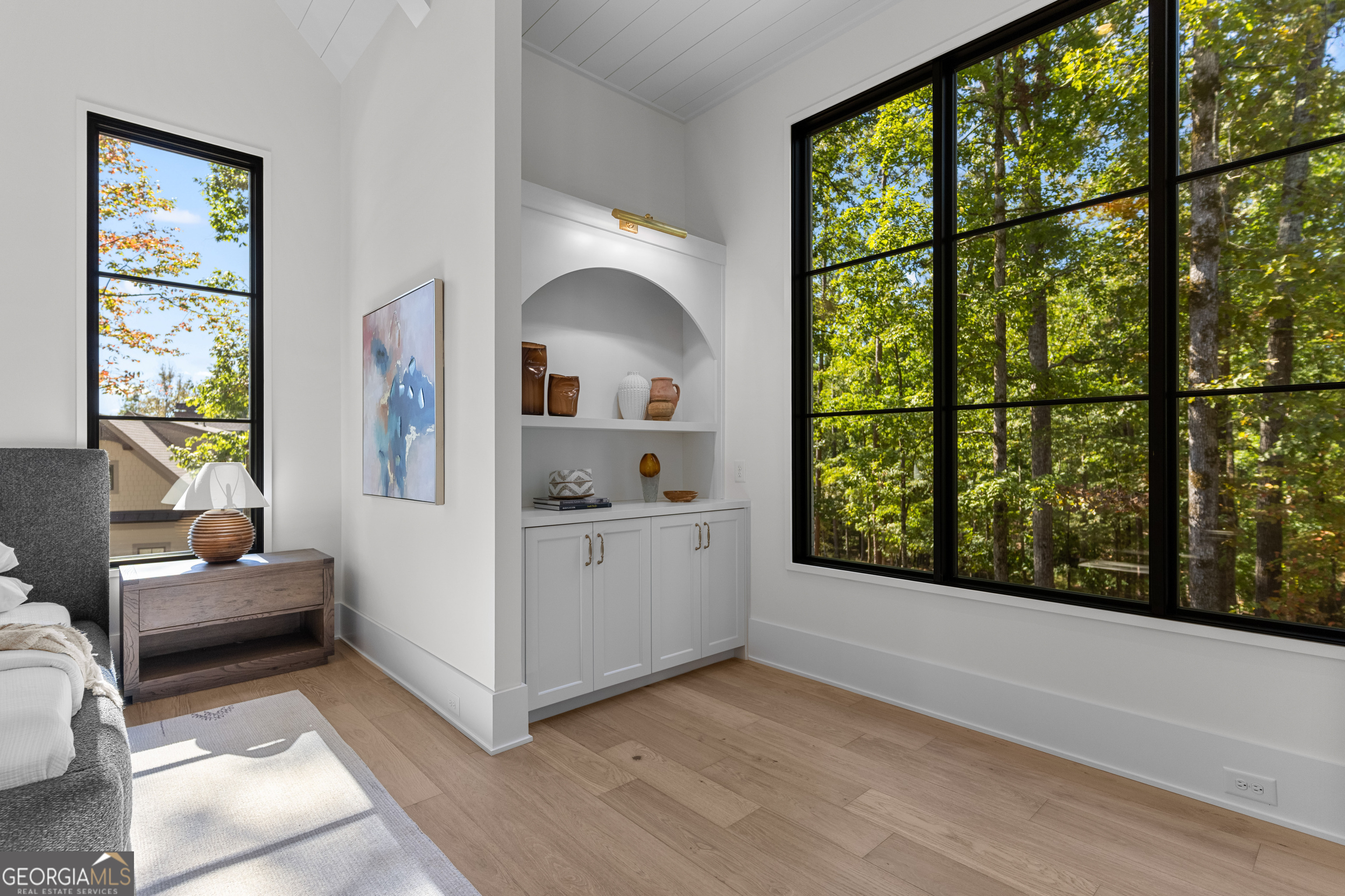 1091 High Bluff Lane