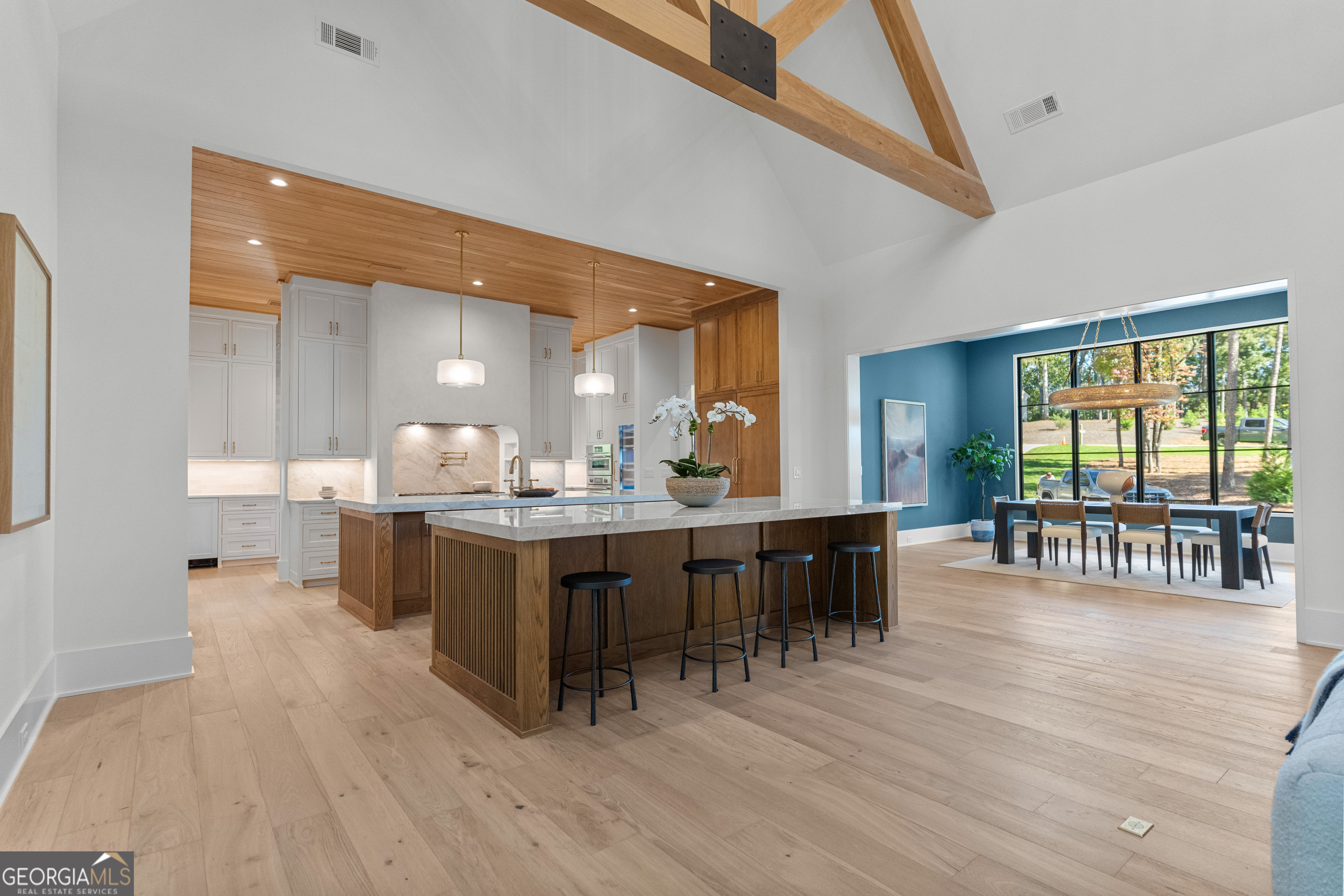 1091 High Bluff Lane