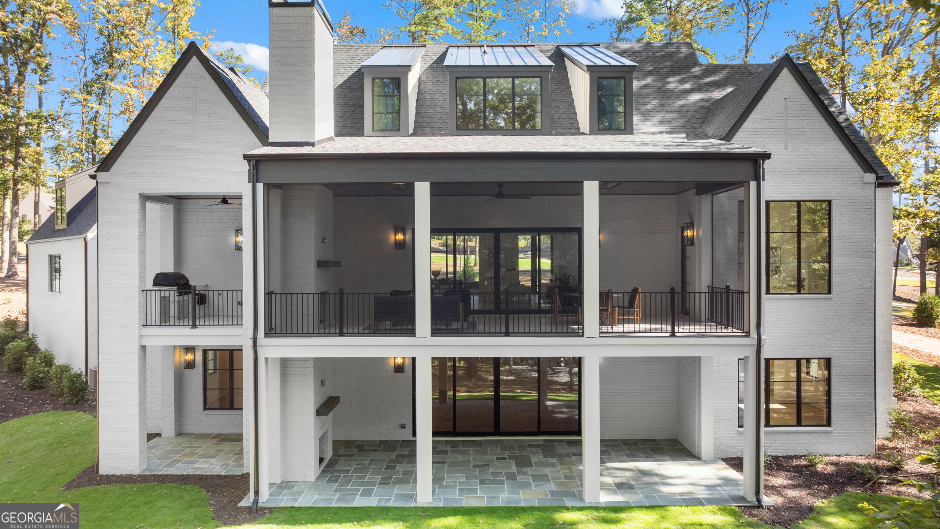 1091 High Bluff Lane