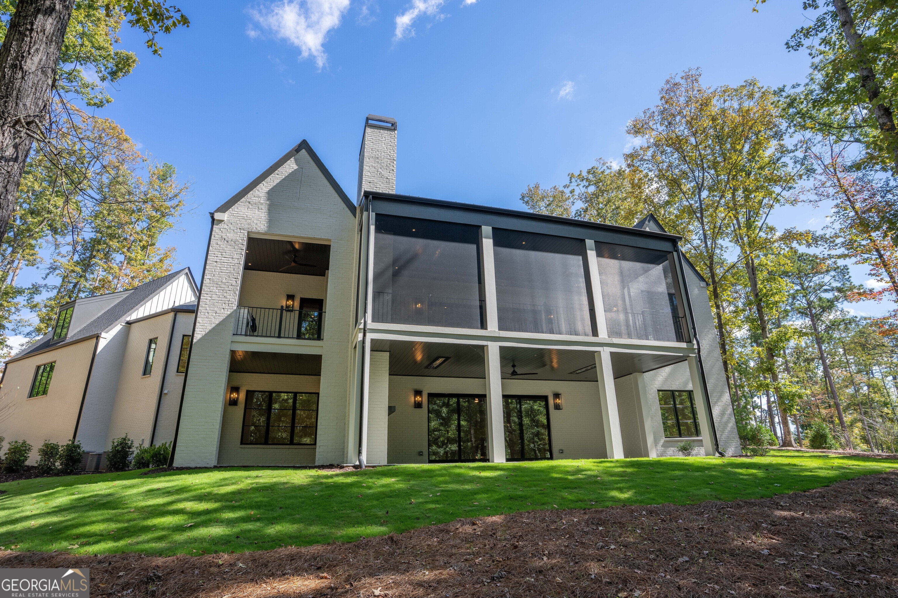 1091 High Bluff Lane