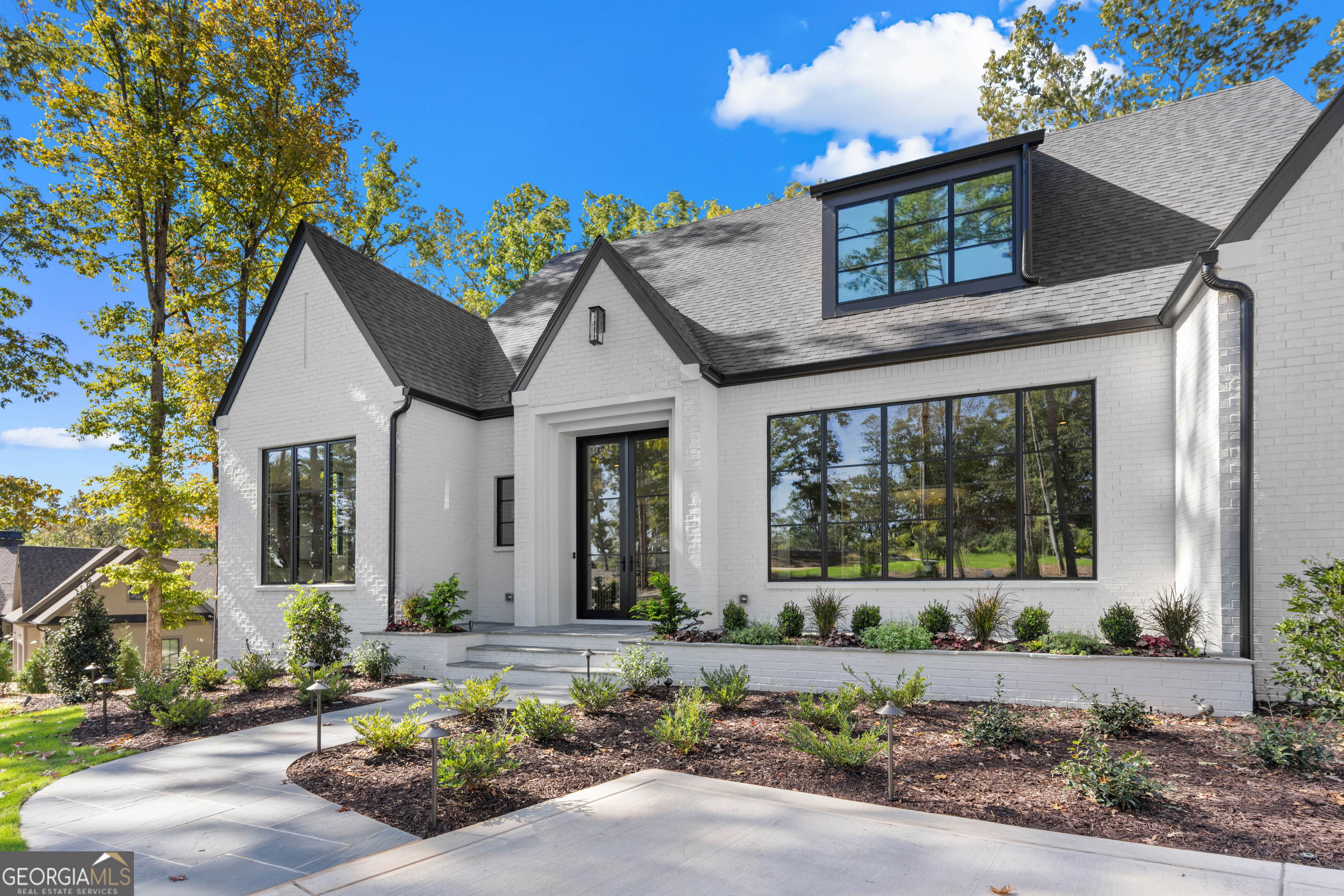 1091 High Bluff Lane