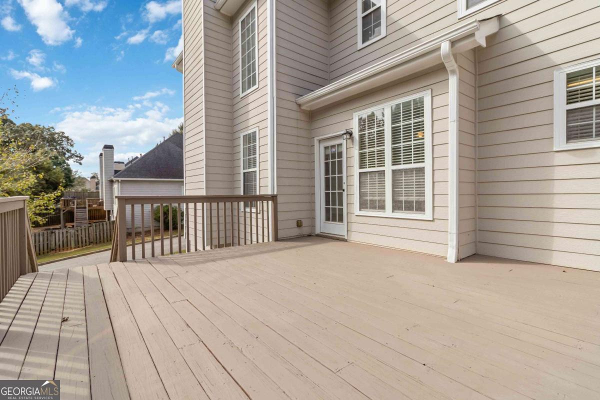 6281 Vinings Vintage Drive