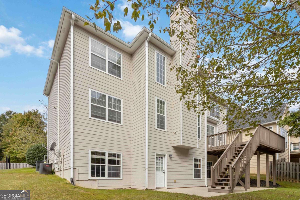 6281 Vinings Vintage Drive