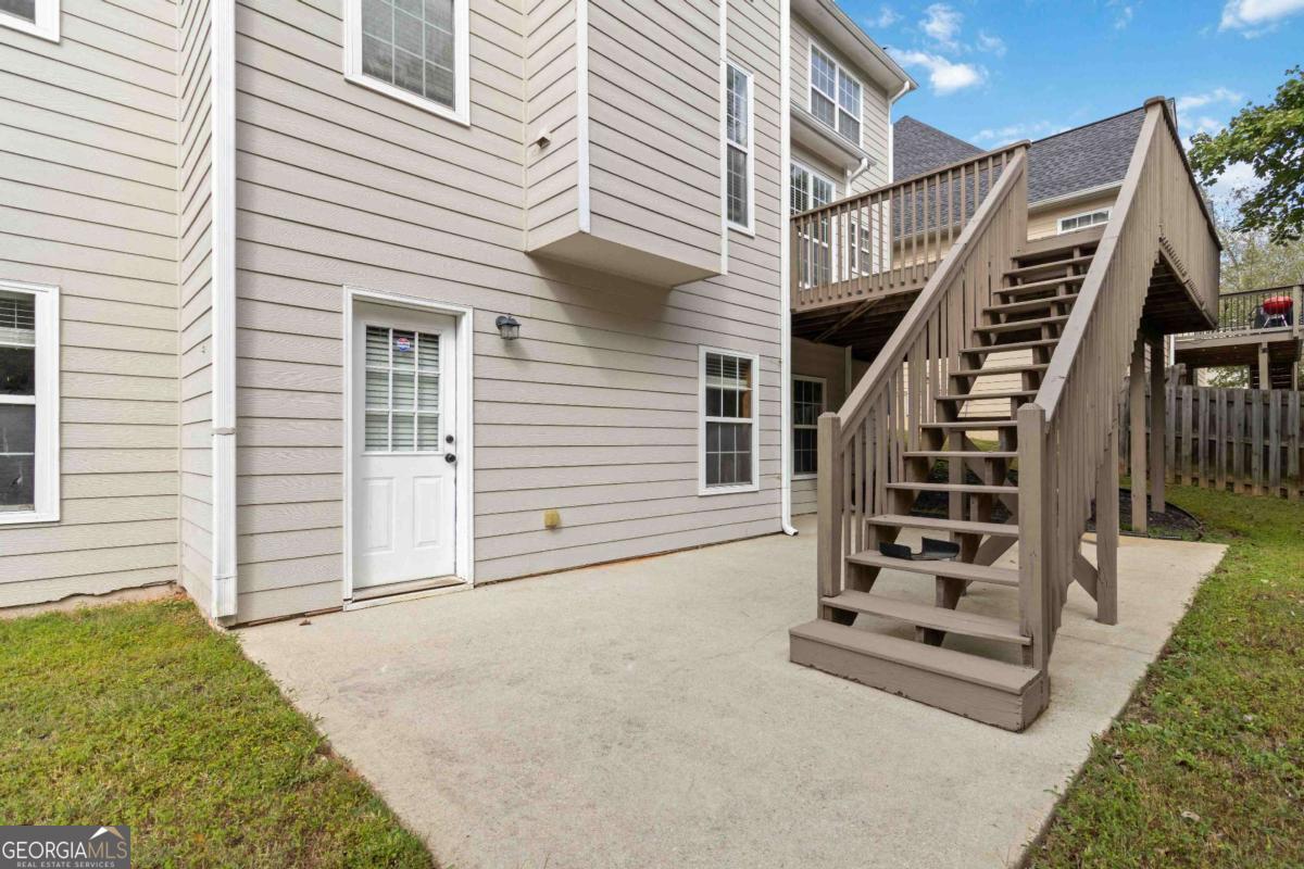 6281 Vinings Vintage Drive