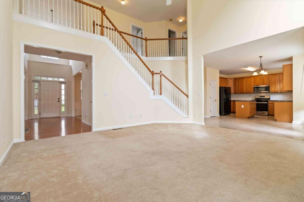 6281 Vinings Vintage Drive