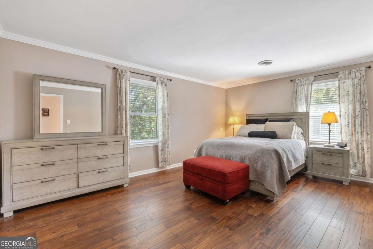 3265 Beechwood Drive SE