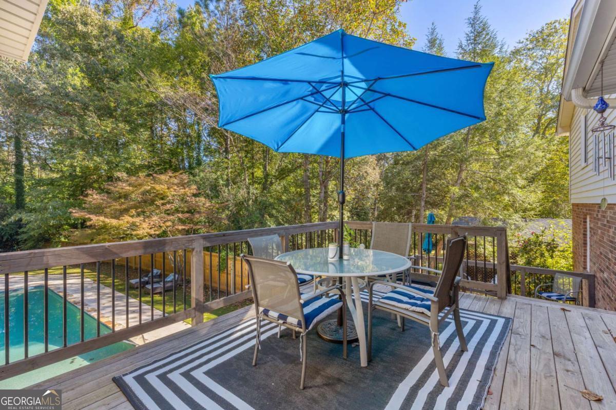 3265 Beechwood Drive SE