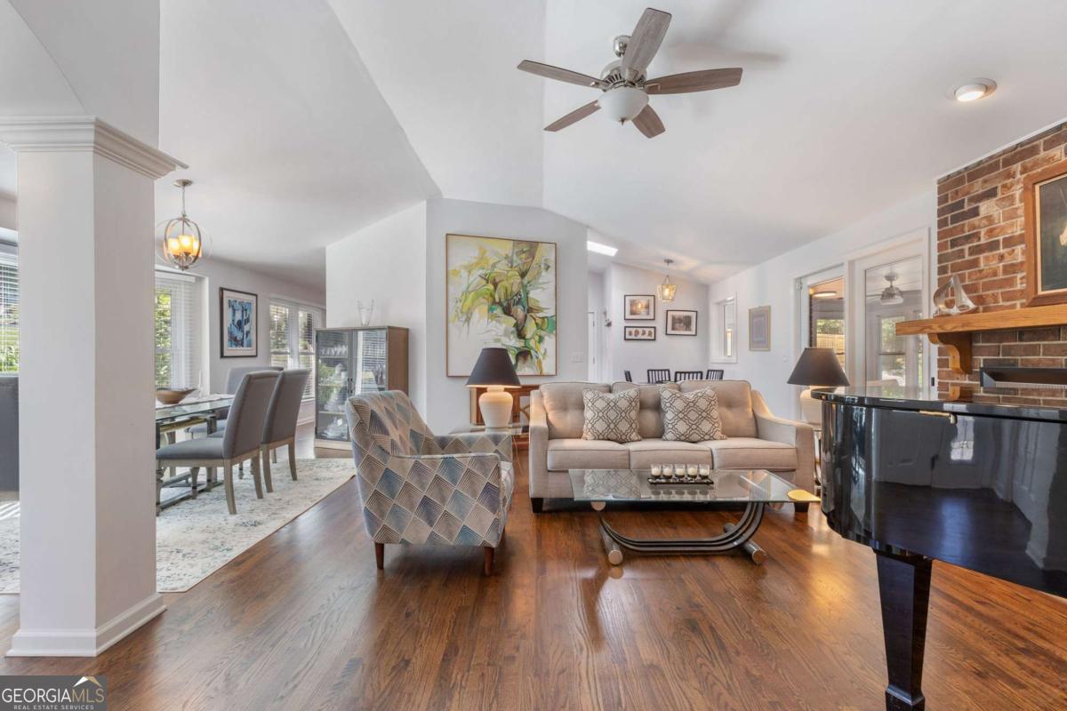 3265 Beechwood Drive SE