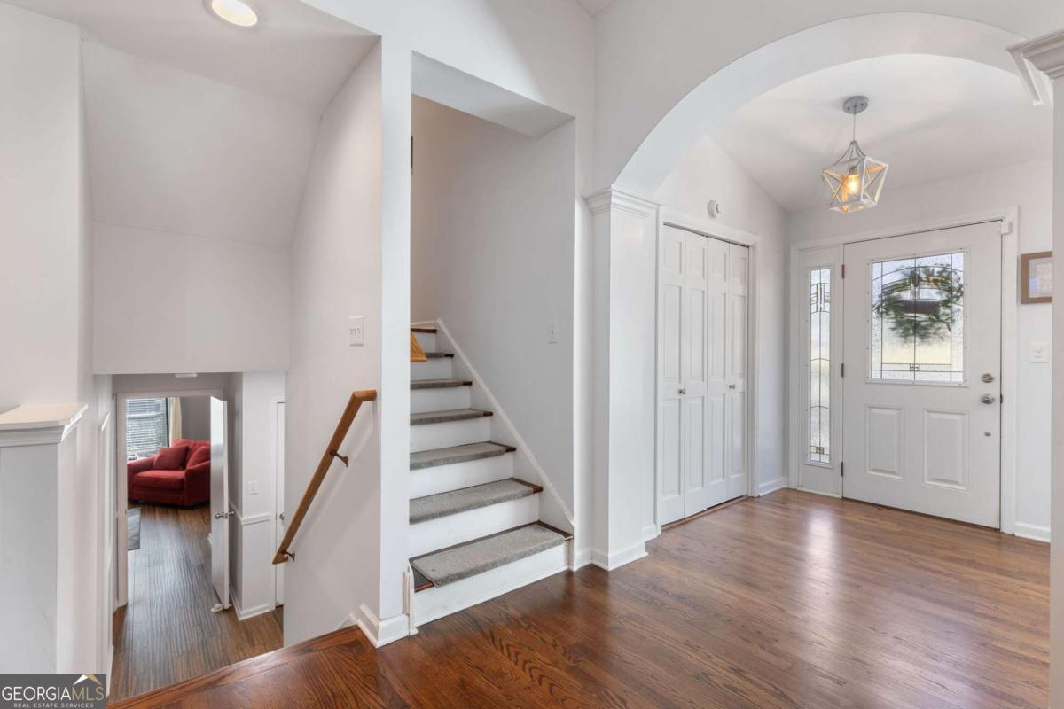 3265 Beechwood Drive SE