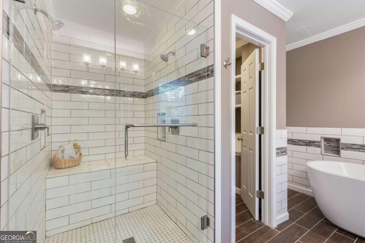 3265 Beechwood Drive SE