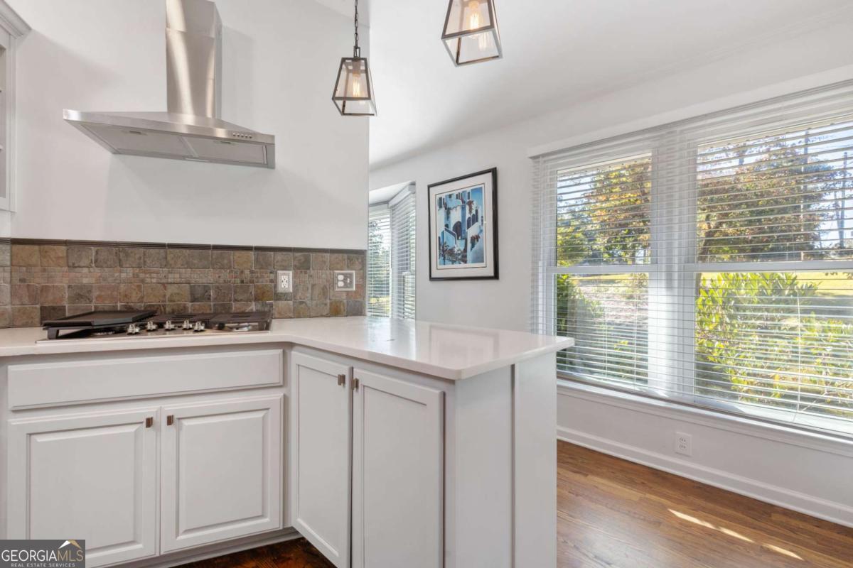 3265 Beechwood Drive SE