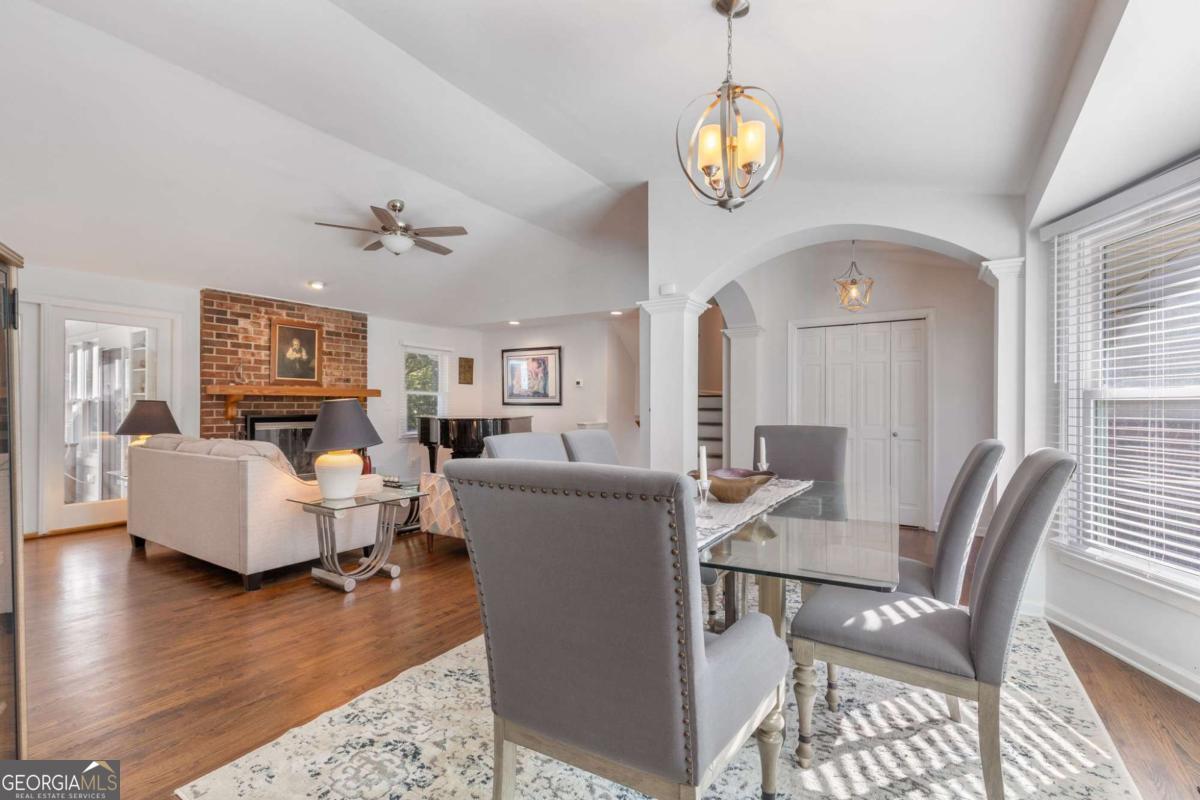 3265 Beechwood Drive SE