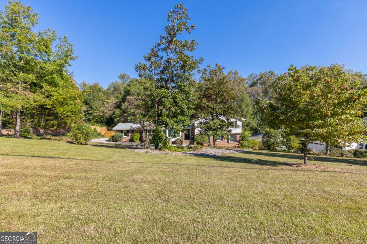 3265 Beechwood Drive SE