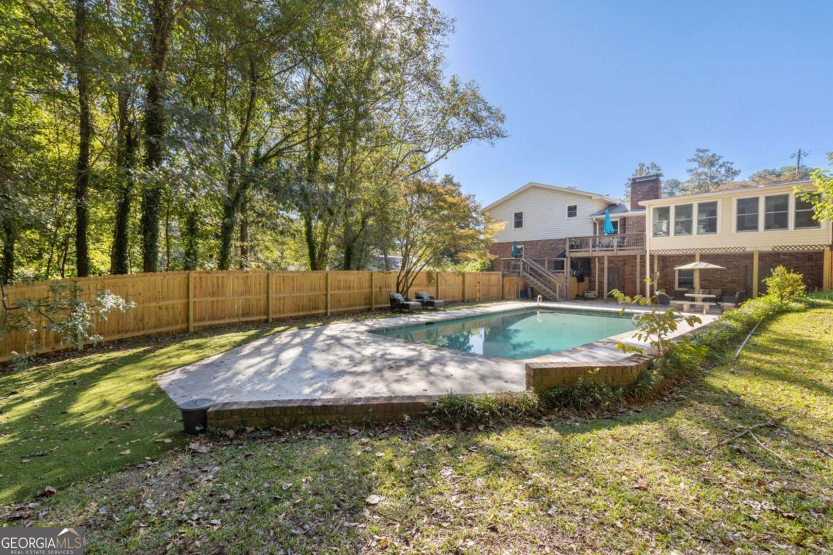 3265 Beechwood Drive SE