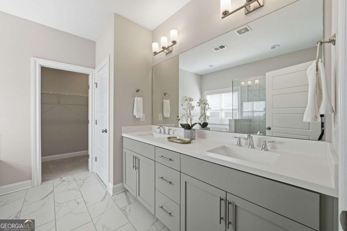 1799 Willow Way NW, Atlanta