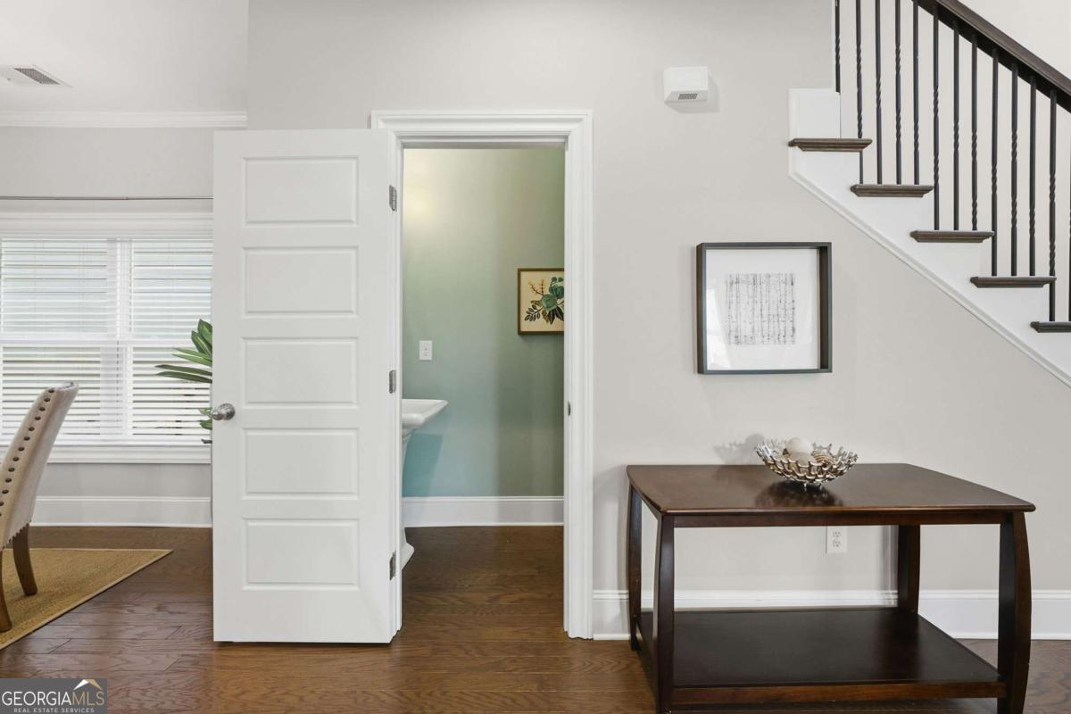 1799 Willow Way NW, Atlanta