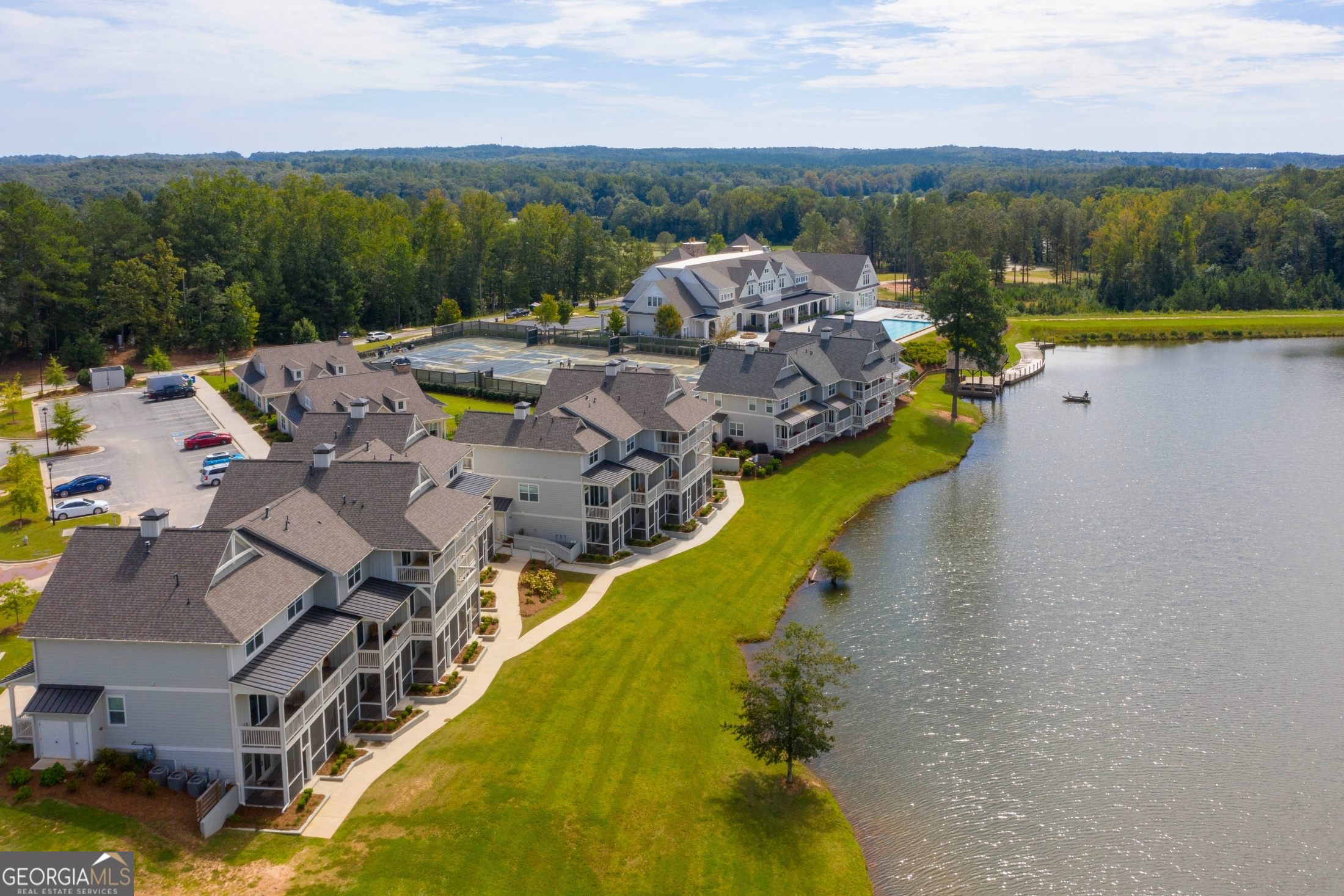 6051 Stallion Ridge, Douglasville