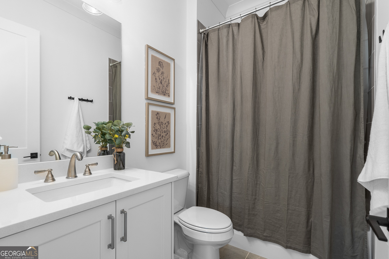 6051 Stallion Ridge, Douglasville