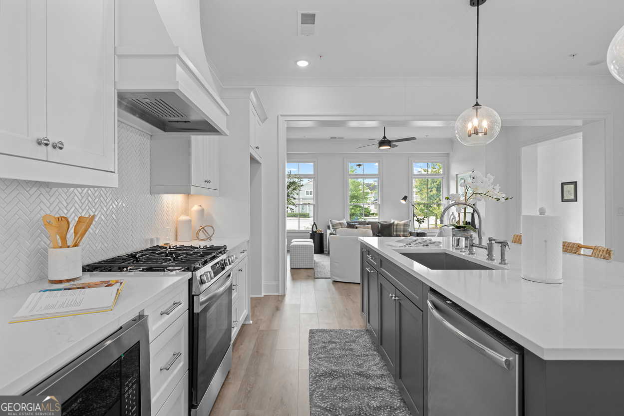 6000 Stallion Ridge, Douglasville