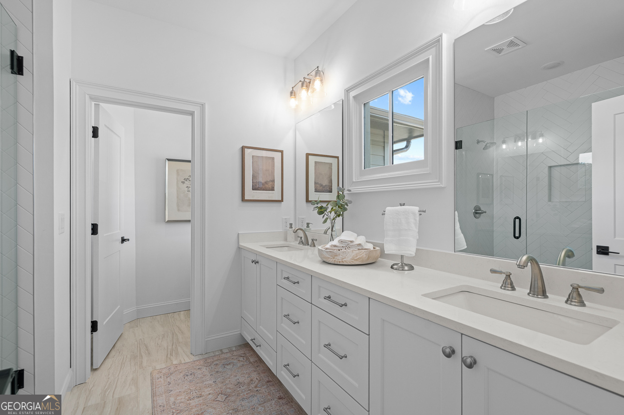 6000 Stallion Ridge, Douglasville