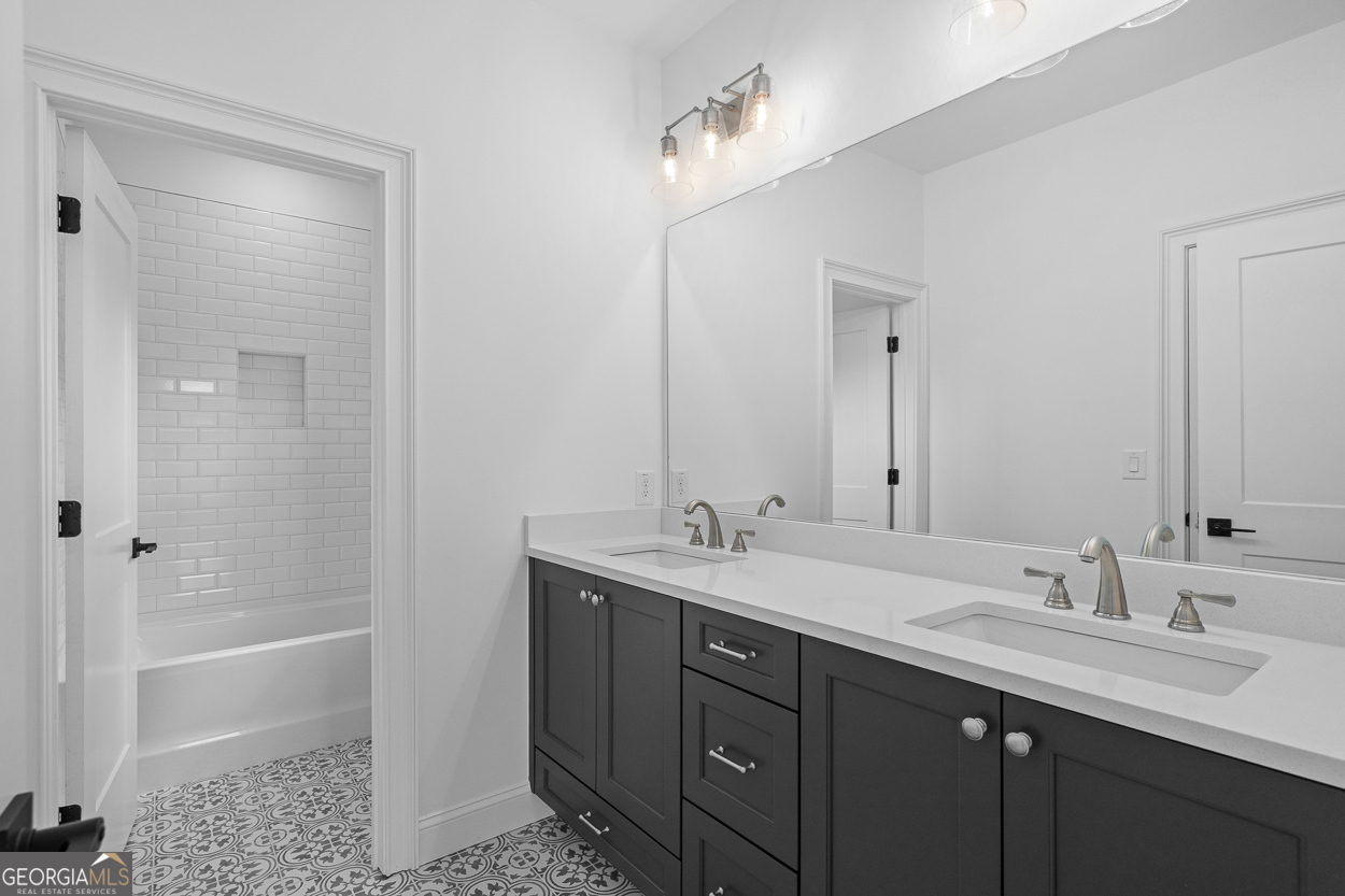 6000 Stallion Ridge, Douglasville