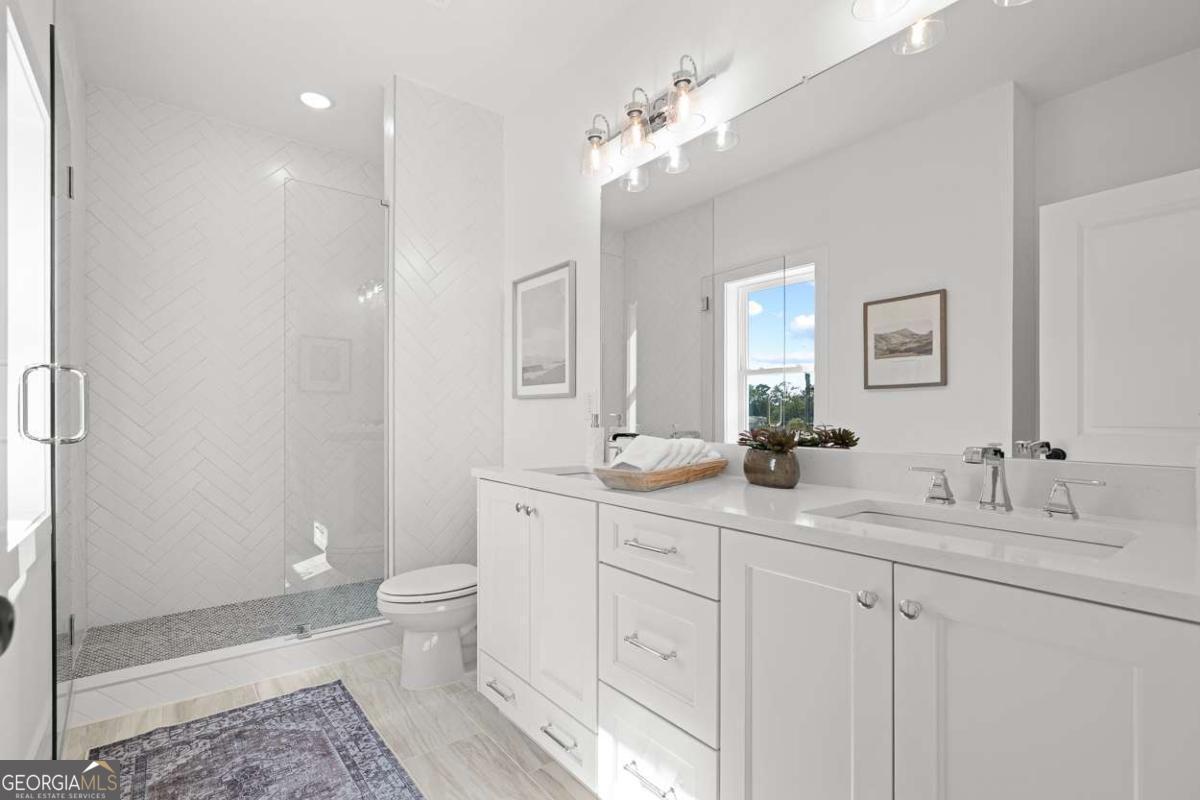 371 Kings Landing, Hapeville