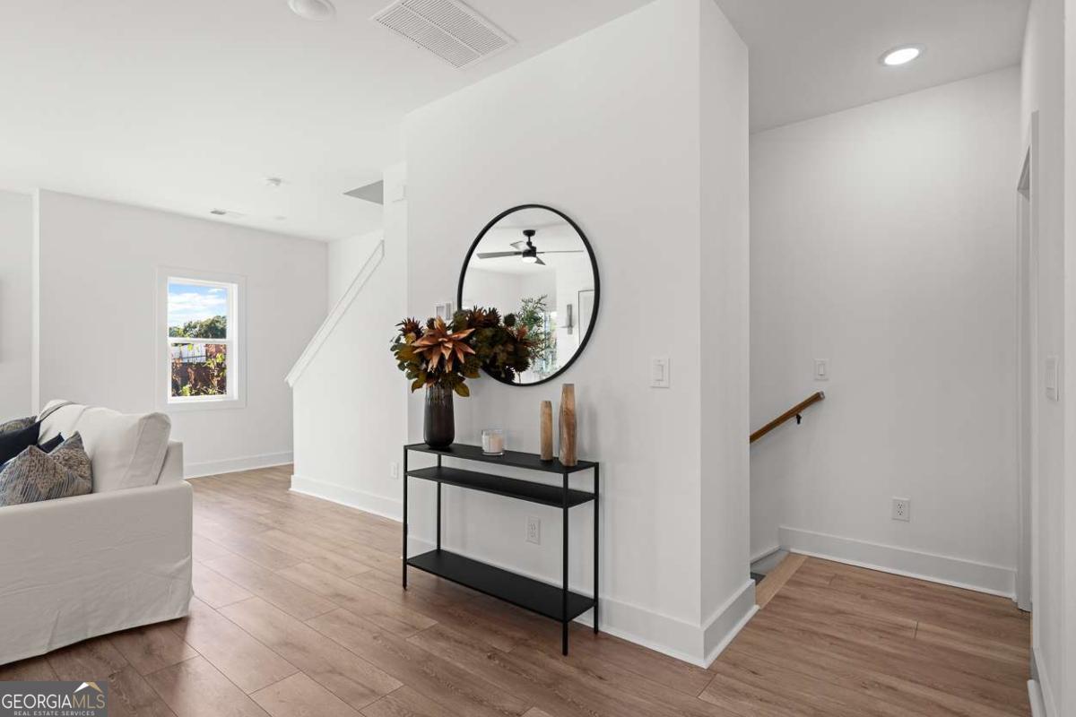 371 Kings Landing, Hapeville