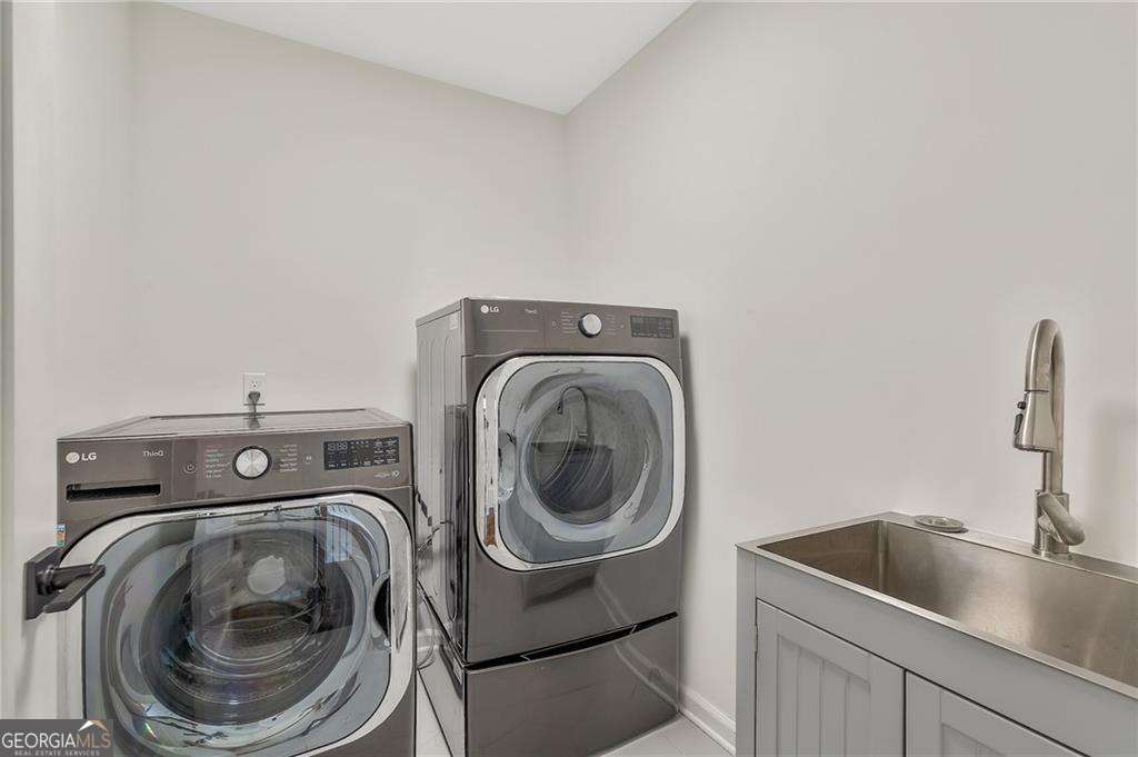 7465 Stoneykirk Close, Atlanta