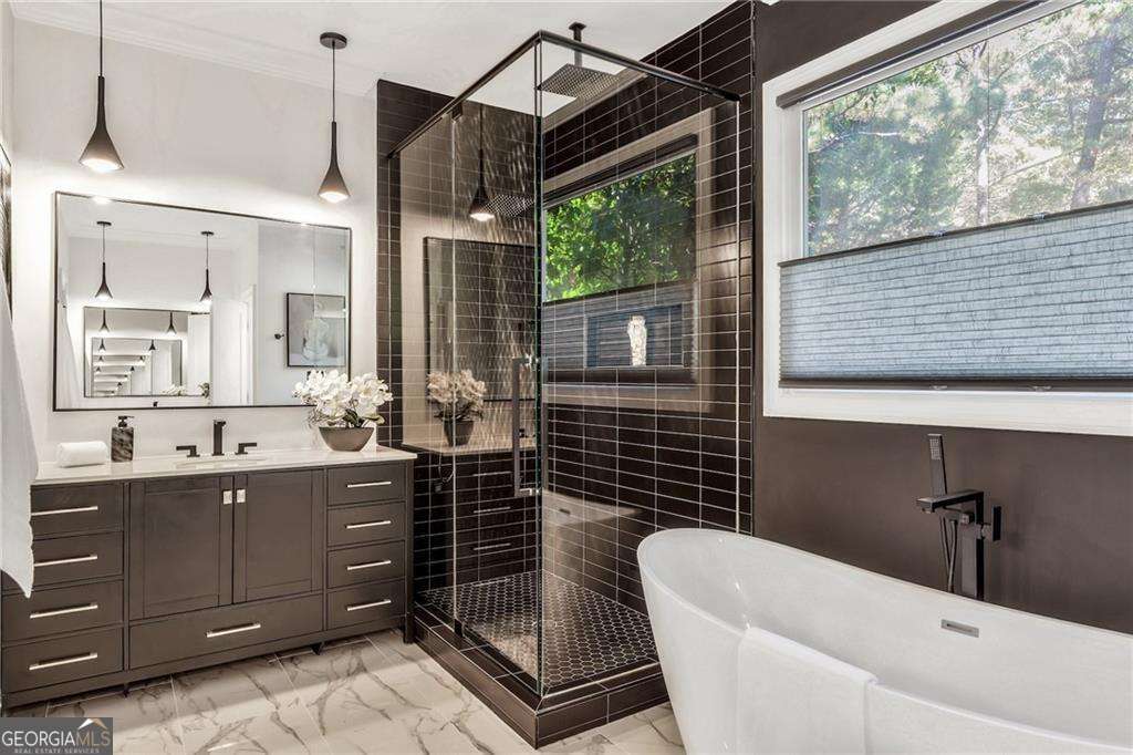 7465 Stoneykirk Close, Atlanta