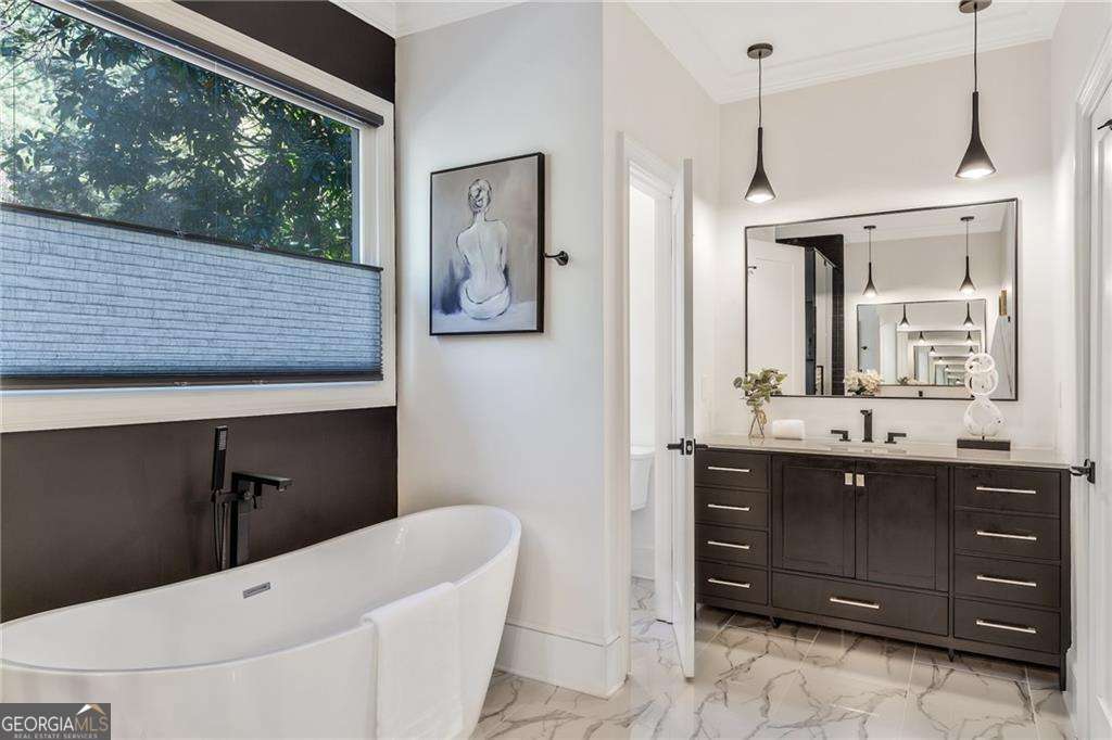 7465 Stoneykirk Close, Atlanta