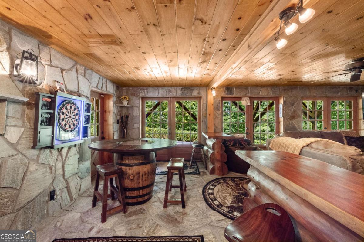 209 Stavanger Road, Morganton