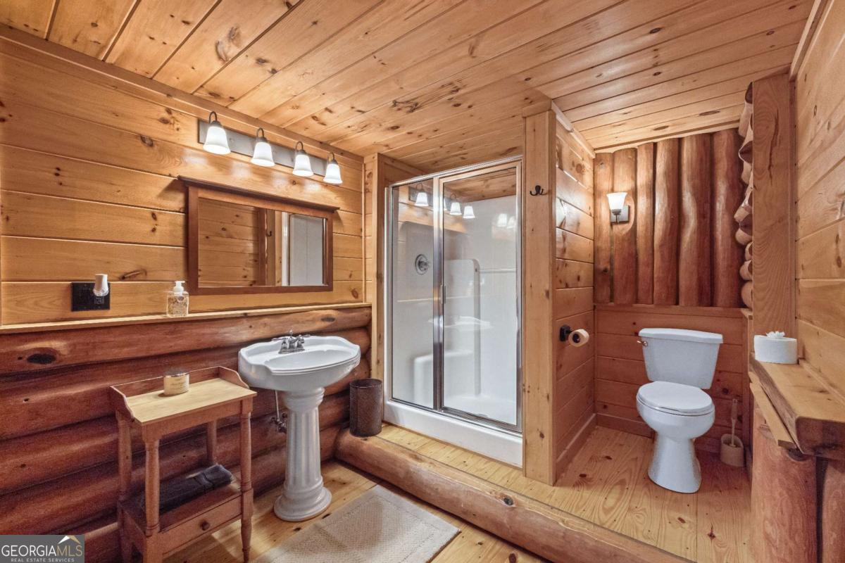 209 Stavanger Road, Morganton