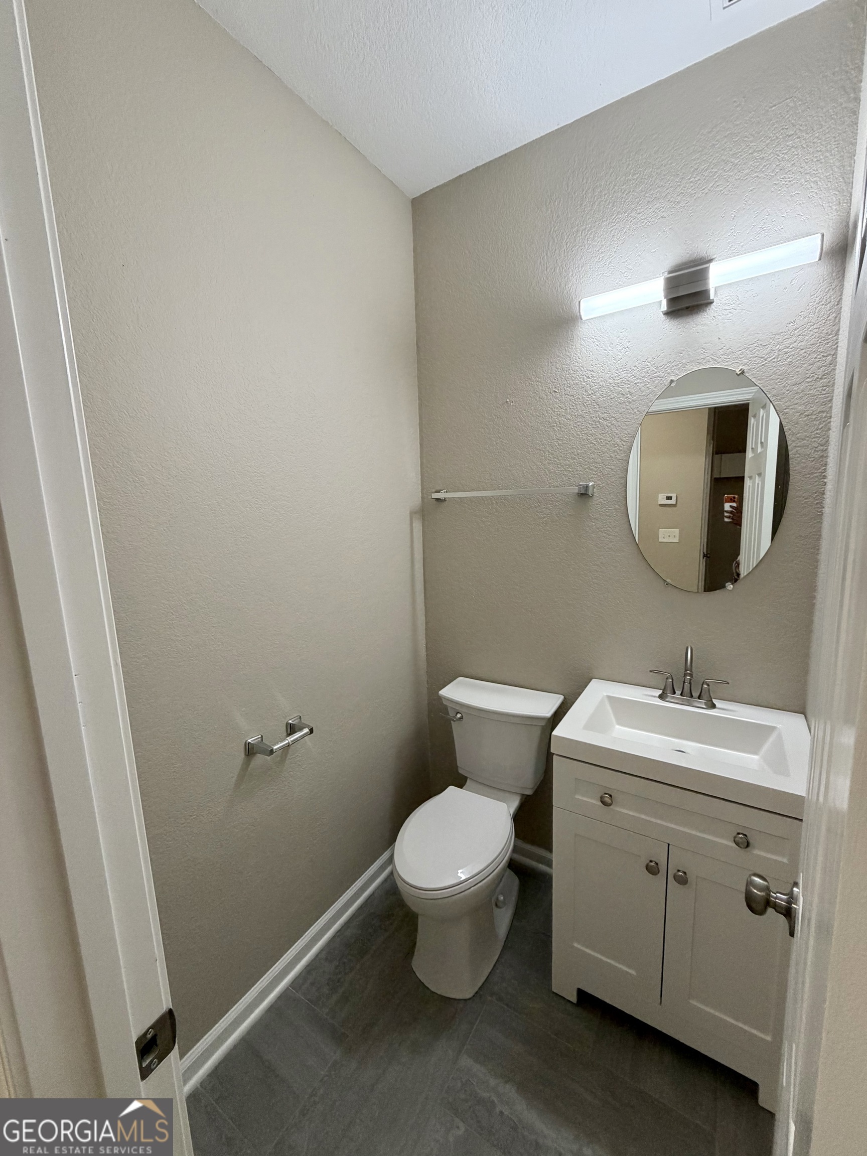 2863 WINDSOR FORREST, Atlanta