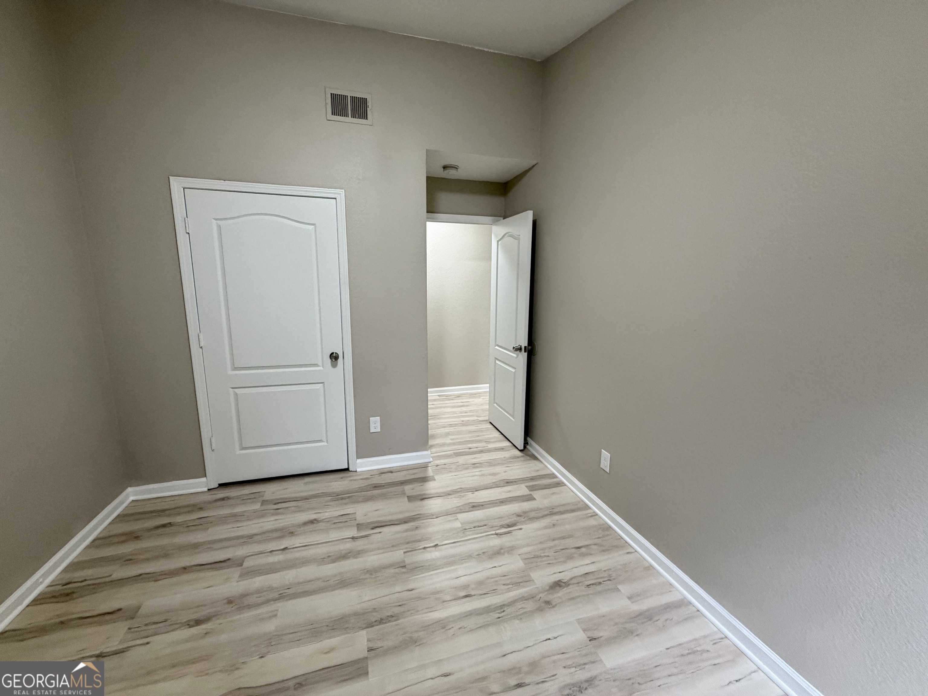 2863 WINDSOR FORREST, Atlanta