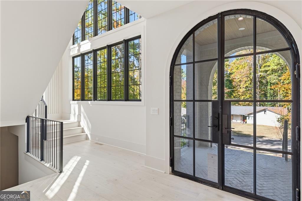 5845 Greenbrier Road, Atlanta