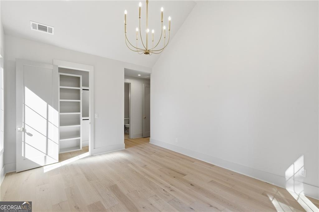 5845 Greenbrier Road, Atlanta