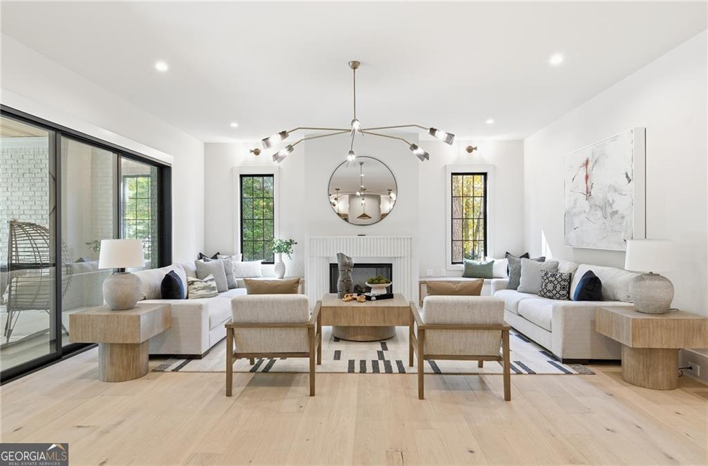 5845 Greenbrier Road, Atlanta