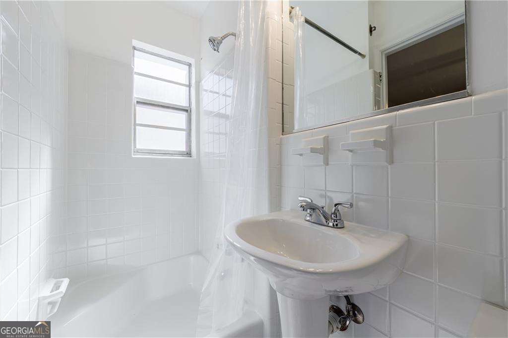 3660 Peachtree Road NE # 2H, Atlanta Unit: 2H