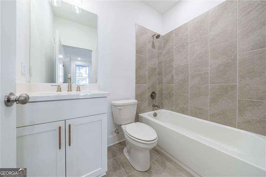 1032 Robert Smalls Way, Atlanta