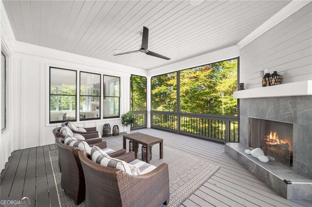 130 Nezhat Place, Atlanta